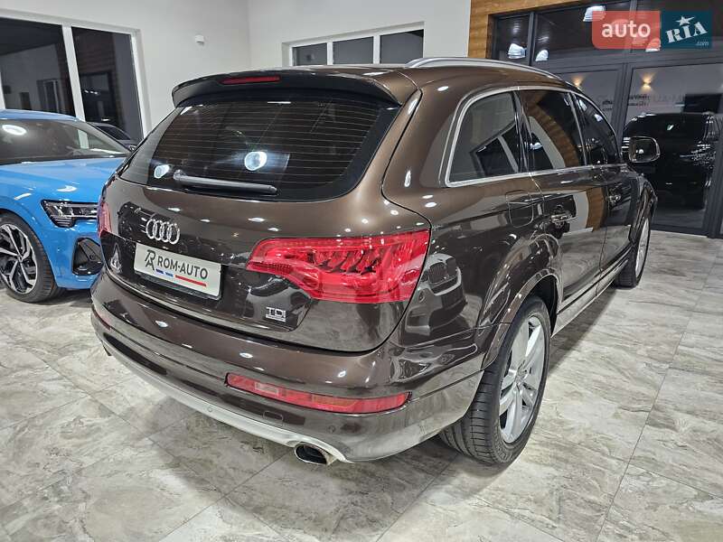 Позашляховик / Кросовер Audi Q7 2012 в Коломиї