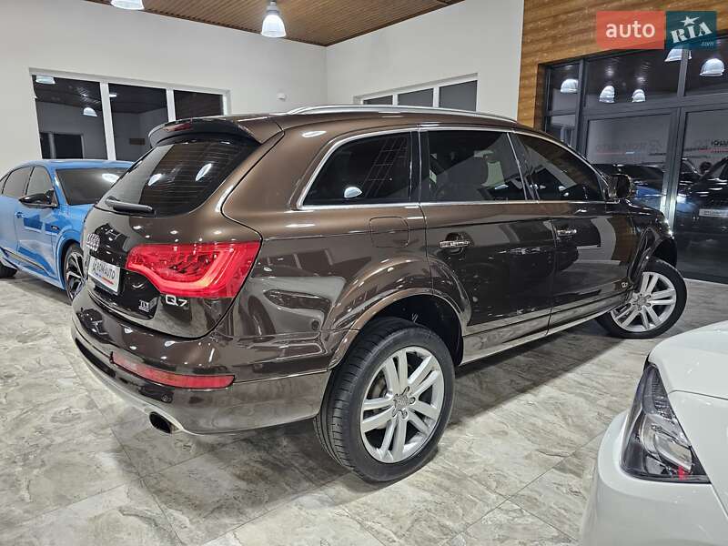 Позашляховик / Кросовер Audi Q7 2012 в Коломиї