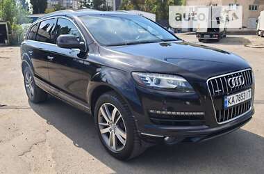 Позашляховик / Кросовер Audi Q7 2010 в Києві