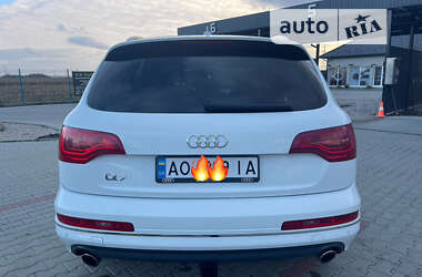 Внедорожник / Кроссовер Audi Q7 2012 в Ужгороде