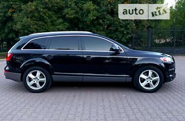 Внедорожник / Кроссовер Audi Q7 2006 в Миргороде