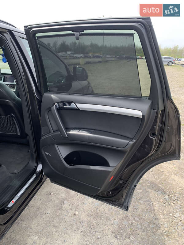 Внедорожник / Кроссовер Audi Q7 2013 в Львове