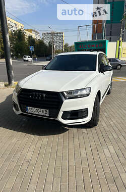 Внедорожник / Кроссовер Audi Q7 2019 в Днепре