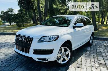 Внедорожник / Кроссовер Audi Q7 2014 в Киеве