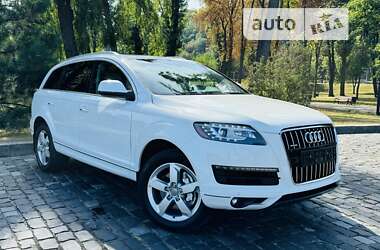 Внедорожник / Кроссовер Audi Q7 2014 в Киеве