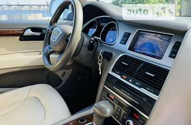 Внедорожник / Кроссовер Audi Q7 2014 в Киеве