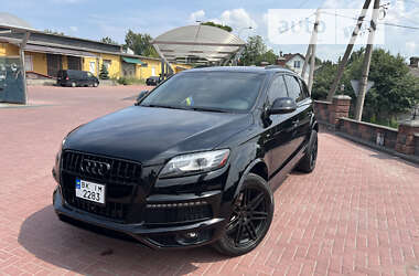 Внедорожник / Кроссовер Audi Q7 2014 в Ровно