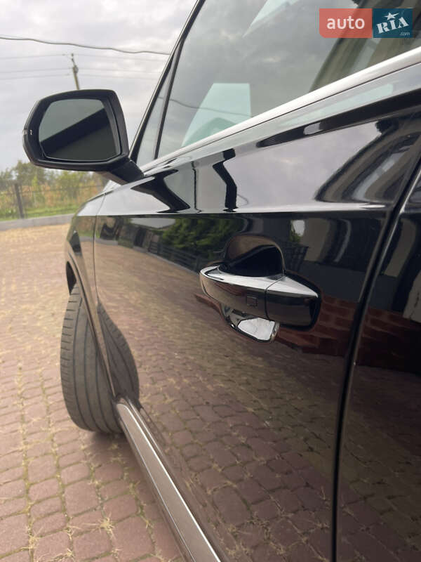Позашляховик / Кросовер Audi Q7 2017 в Бродах