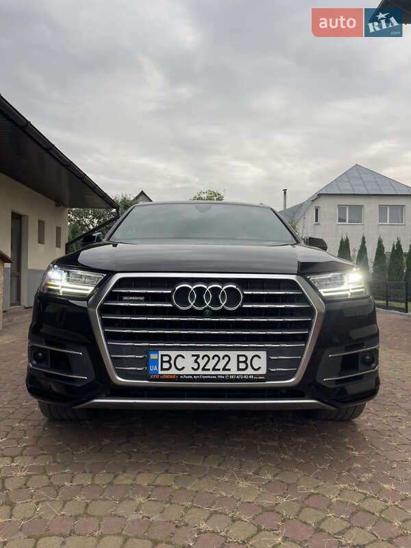 Позашляховик / Кросовер Audi Q7 2017 в Бродах