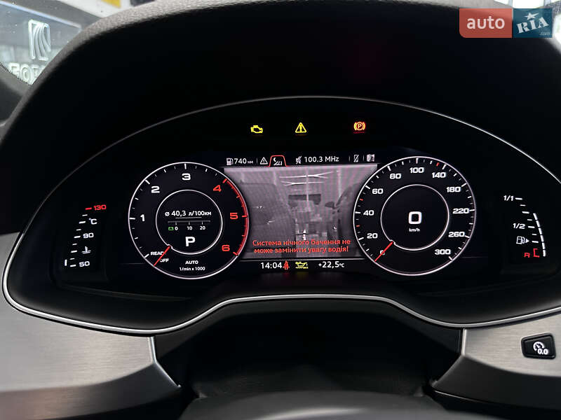 Внедорожник / Кроссовер Audi Q7 2017 в Нововолынске