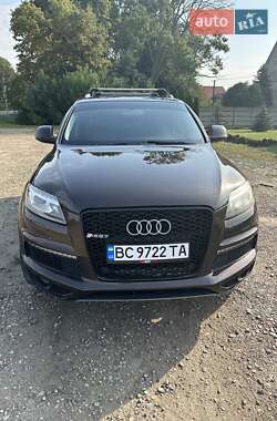 Позашляховик / Кросовер Audi Q7 2013 в 