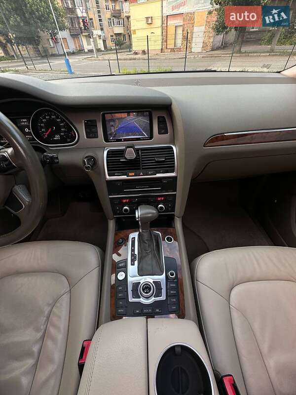 Внедорожник / Кроссовер Audi Q7 2015 в Львове