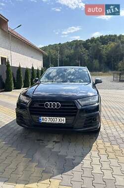 Audi Q7 2016