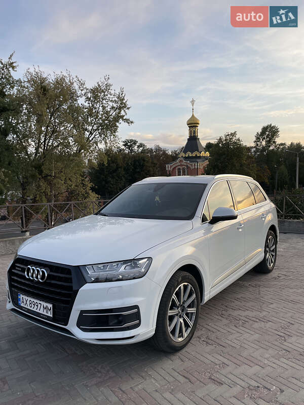 Audi Q7 2018