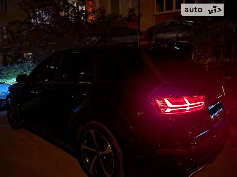 Позашляховик / Кросовер Audi Q7 2016 в Києві фото 9 Позашляховик / Кросовер Audi Q7 2016 в Києві