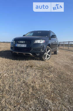 Внедорожник / Кроссовер Audi Q7 2014 в Дубровице