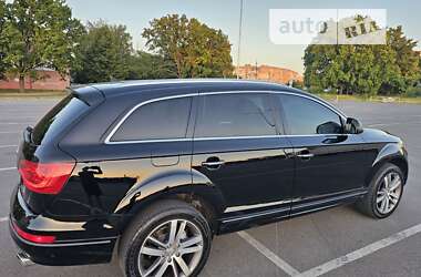 Позашляховик / Кросовер Audi Q7 2013 в Кропивницькому