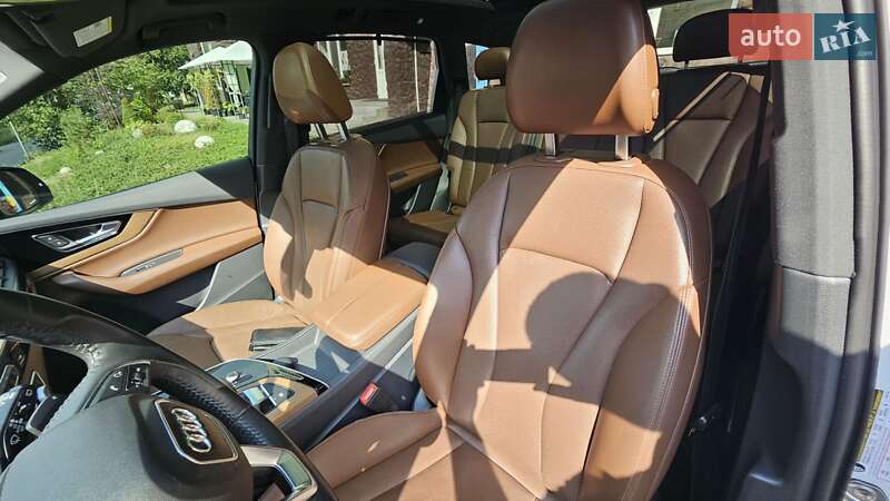 Позашляховик / Кросовер Audi Q7 2016 в Хмельницькому