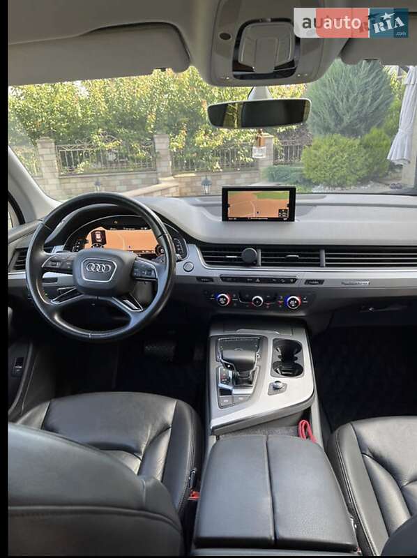 Внедорожник / Кроссовер Audi Q7 2015 в Тернополе