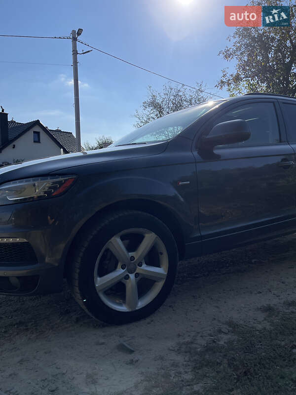 Внедорожник / Кроссовер Audi Q7 2011 в Львове