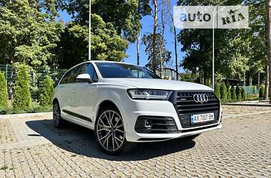 Audi Q7 2018