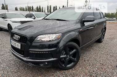 Позашляховик / Кросовер Audi Q7 2013 в Києві