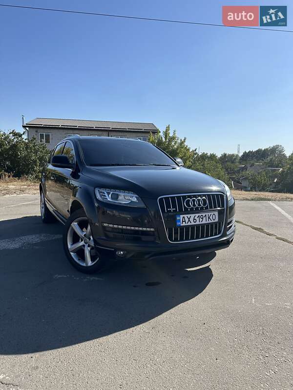 Audi Q7 2014