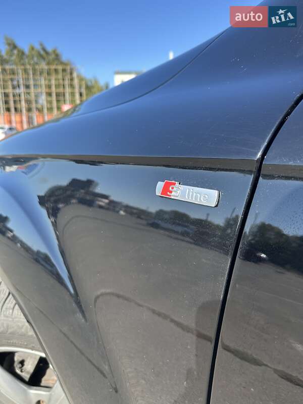 Позашляховик / Кросовер Audi Q7 2014 в Києві