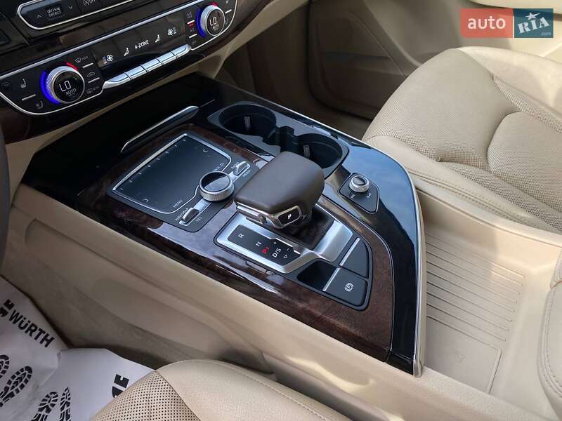 Внедорожник / Кроссовер Audi Q7 2016 в Львове