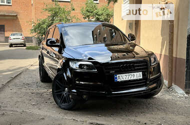 Позашляховик / Кросовер Audi Q7 2009 в Полтаві