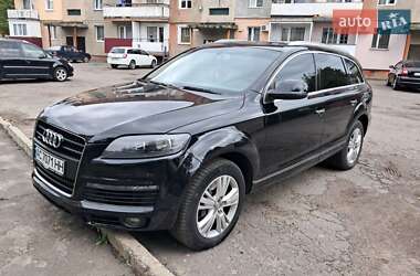 Audi Q7 2010 Audi Q7 2010