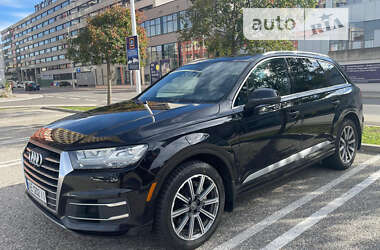 Позашляховик / Кросовер Audi Q7 2016 в Києві