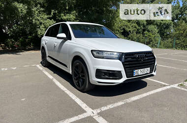 Позашляховик / Кросовер Audi Q7 2016 в Києві