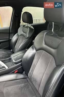 Внедорожник / Кроссовер Audi Q7 2017 в Львове