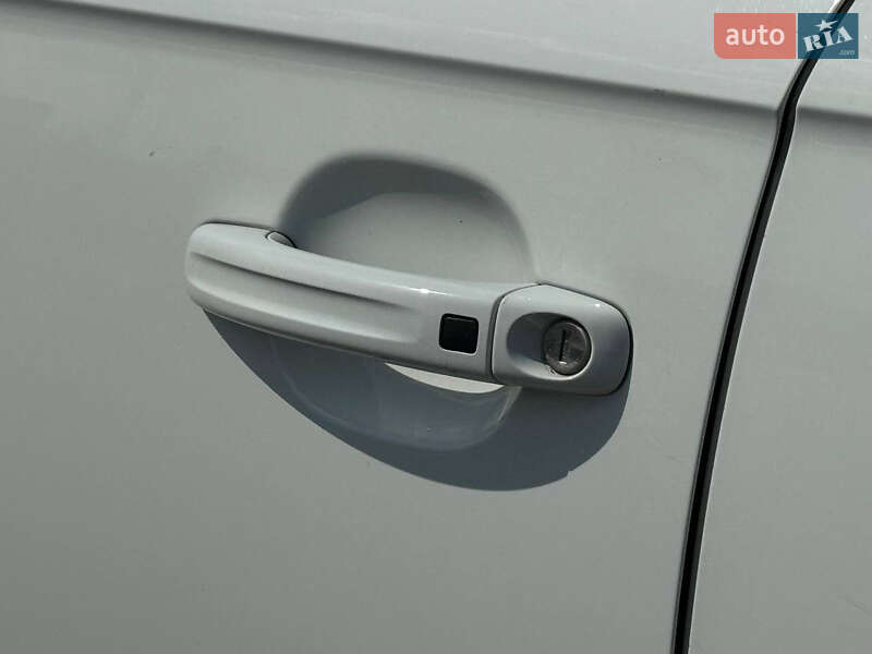 Позашляховик / Кросовер Audi Q7 2013 в Сумах