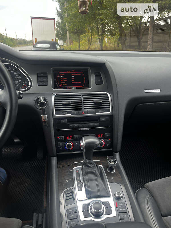 Позашляховик / Кросовер Audi Q7 2007 в Ковелі