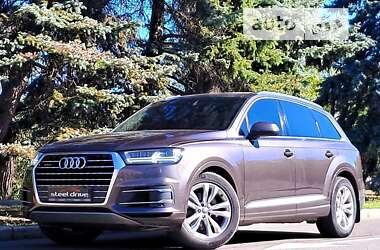 Внедорожник / Кроссовер Audi Q7 2016 в Николаеве