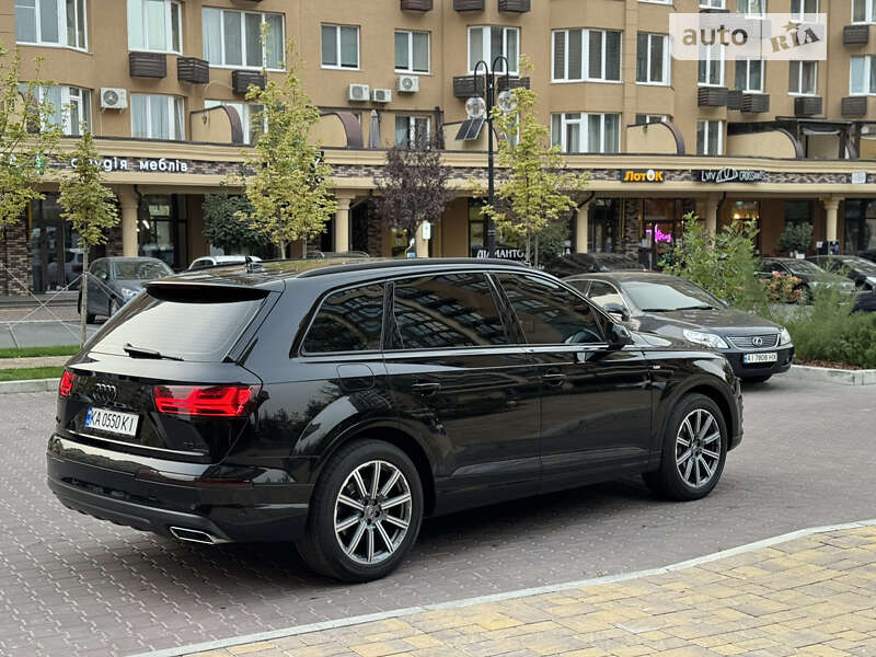 Позашляховик / Кросовер Audi Q7 2019 в Києві фото 4 Позашляховик / Кросовер Audi Q7 2019 в Києві