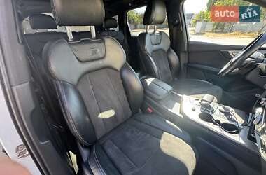 Внедорожник / Кроссовер Audi Q7 2016 в 