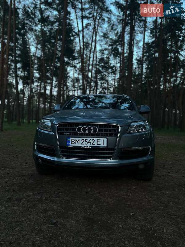 Позашляховик / Кросовер Audi Q7 2007 в Сумах