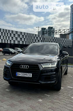 Audi Q7 2016