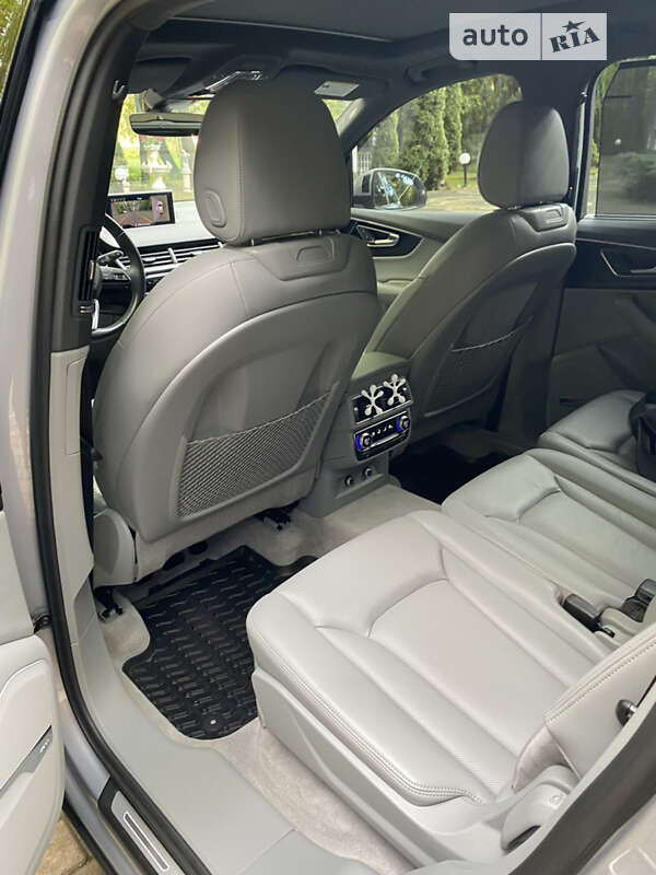 Позашляховик / Кросовер Audi Q7 2018 в Івано-Франківську фото 10 Позашляховик / Кросовер Audi Q7 2018 в Івано-Франківську