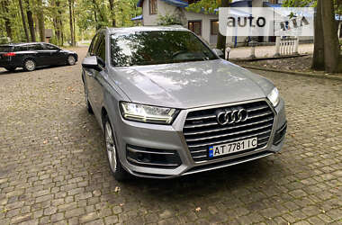 Внедорожник / Кроссовер Audi Q7 2018 в 