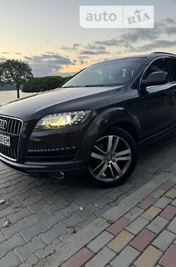 Позашляховик / Кросовер Audi Q7 2013 в Тернополі