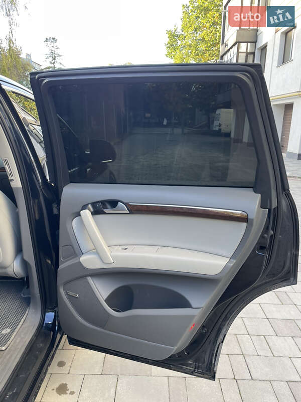 Внедорожник / Кроссовер Audi Q7 2011 в Запорожье