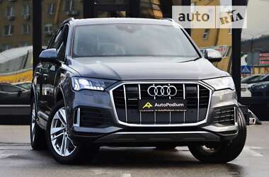 Позашляховик / Кросовер Audi Q7 2021 в Києві