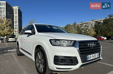 Внедорожник / Кроссовер Audi Q7 2017 в Киеве