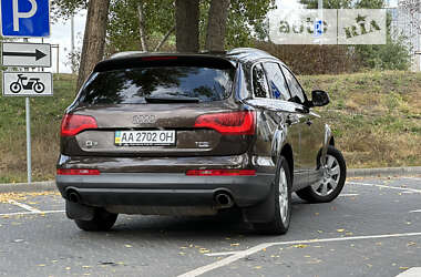 Внедорожник / Кроссовер Audi Q7 2010 в Киеве