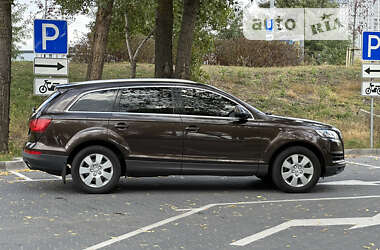 Внедорожник / Кроссовер Audi Q7 2010 в Киеве