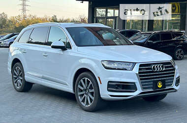 Внедорожник / Кроссовер Audi Q7 2018 в Черновцах